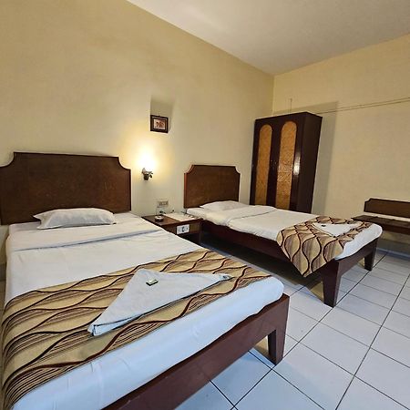 Hotel Indsurya Dibrugarh Eksteriør billede