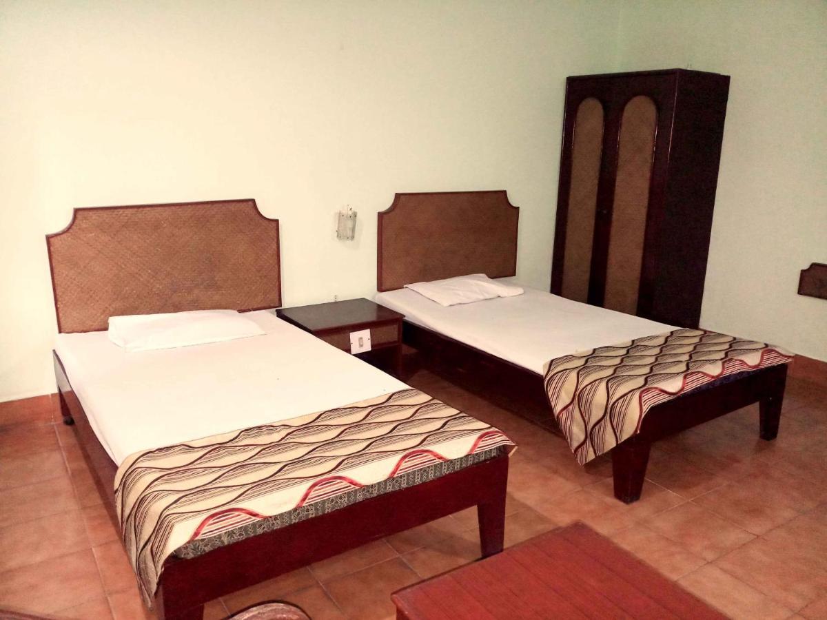 Hotel Indsurya Dibrugarh Eksteriør billede