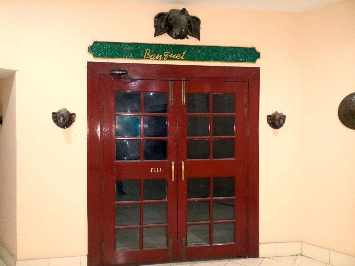 Hotel Indsurya Dibrugarh Eksteriør billede