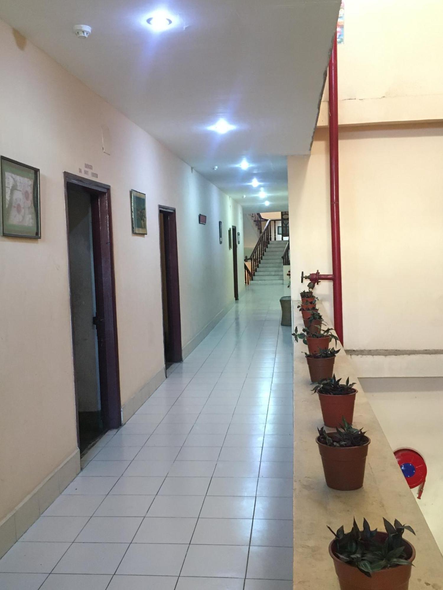 Hotel Indsurya Dibrugarh Eksteriør billede